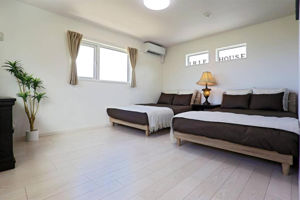 Irie House Motobu Villa Exterior photo